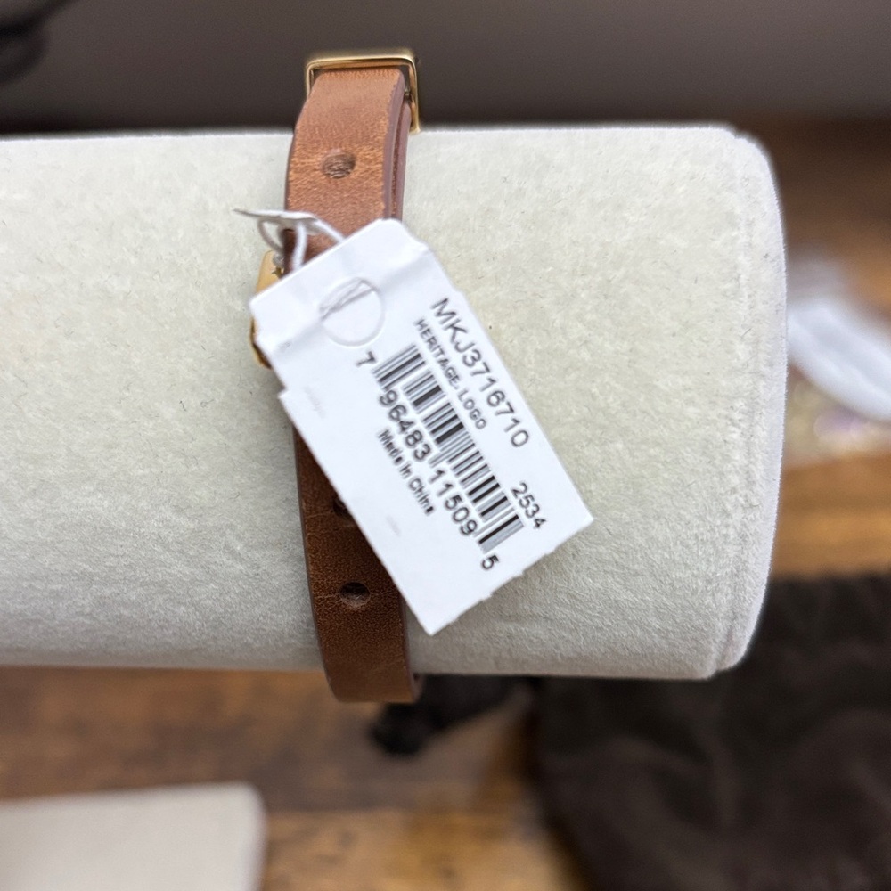 Michael Kors NWT Heritage logo leather bracelet - Picture 2 of 6